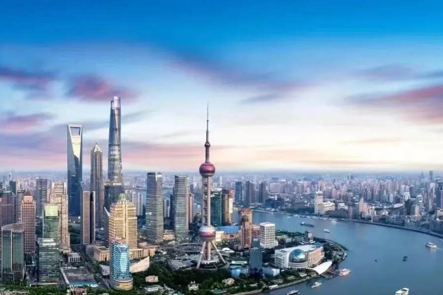 Shanghai intensifica le misure per attrarre ulteriori investimenti