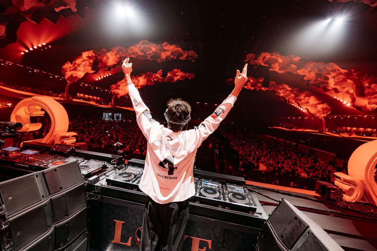 Shanghai si scatena al ritmo del festival di musica elettronica