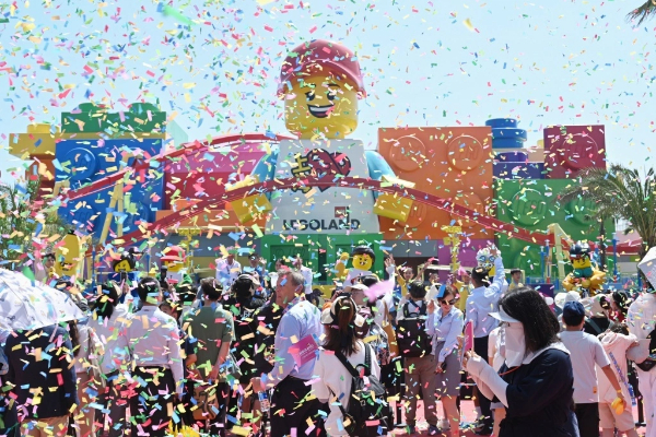 Apre il Legoland Shanghai Resort: slancio all'industria dei parchi a tema in Cina