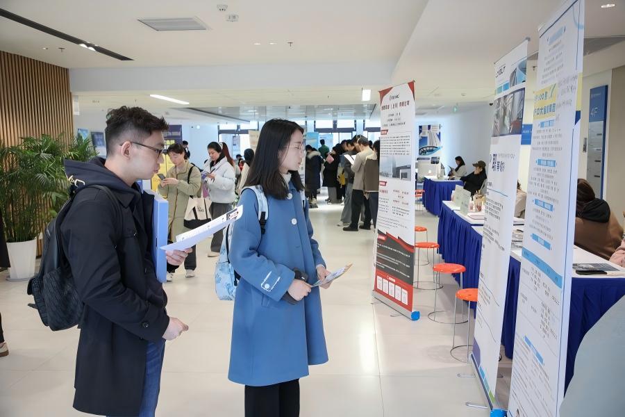 La fiera del lavoro alla SISU: i talenti “lingua straniera + competenze composite” sono molto richiesti