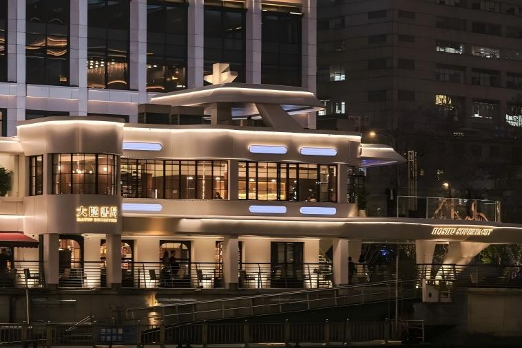 Benvenuti a bordo! La prima “crociera letteraria” di Shanghai salpa dal North Bund