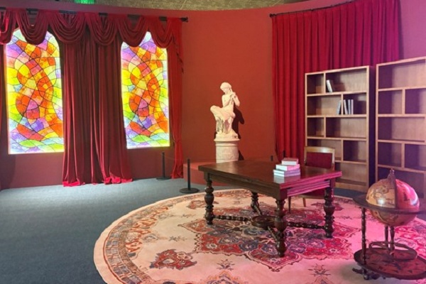 Due grandi mostre alla Shanghai Library East: <i>MEOW, CATS!</i> e <i>Reading the Renaissance</i>