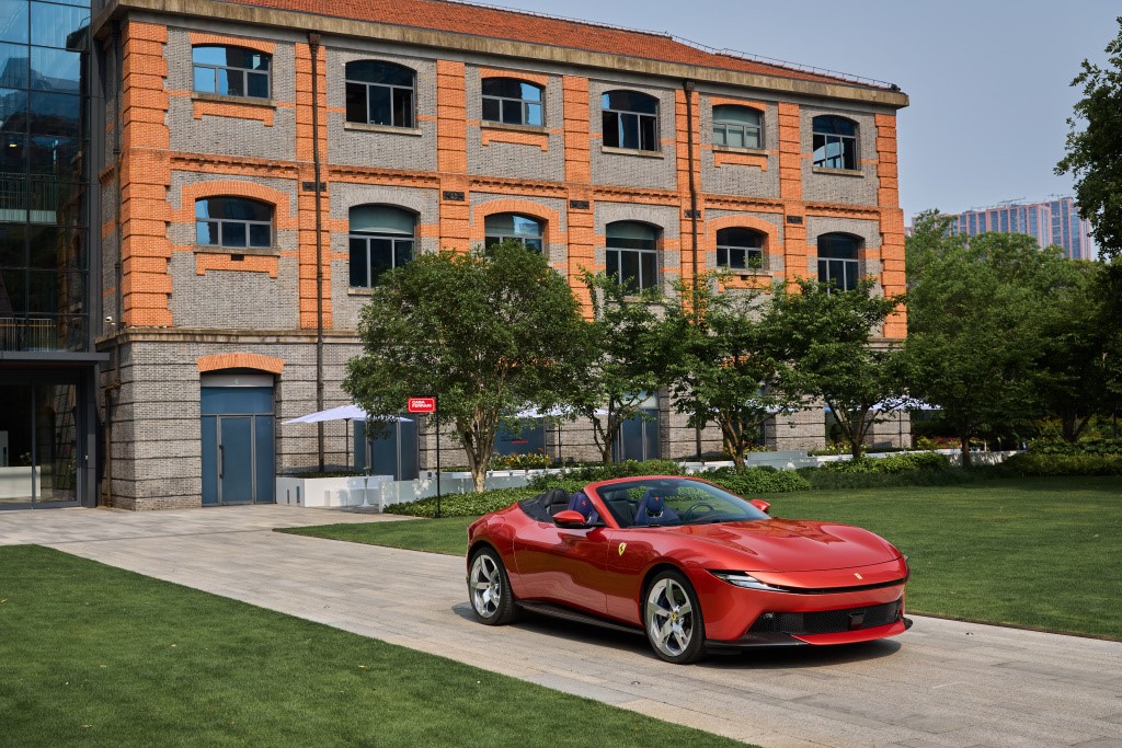 Debutta a Shanghai la Ferrari Amalfi Spider, con versione esclusiva per il mercato cinese