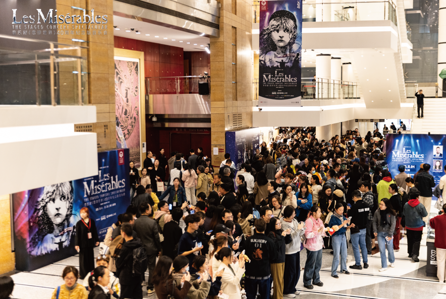 Shanghai da record: 160 spettacoli al giorno e un botteghino da 5,8 miliardi