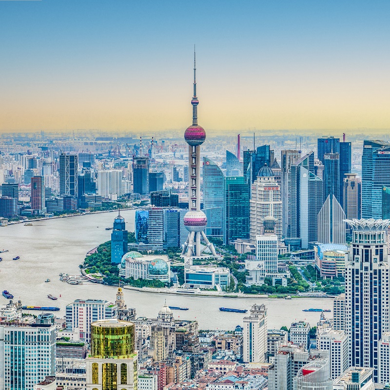 Shanghai is a modern international metropolis on the estuary of the Yangtze River in East China.jpg Shanghai is a modern international metropolis on the estuary of the Yangtze River in East China.jpg