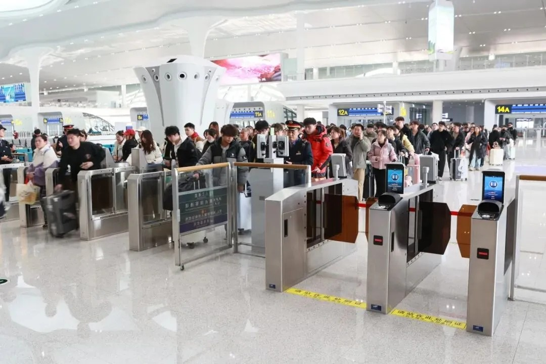 Boom di spostamenti: traffico e viaggiatori in forte crescita