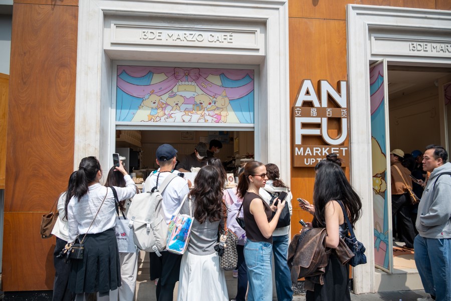 I quartieri di tendenza di Shanghai attirano turisti da tutto il mondo