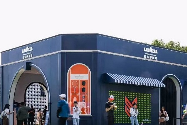Lavazza torna al Rolex Shanghai Masters: l’aroma del caffè incontra il tennis